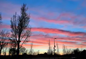 Allet 06 Zonsondergang hier in de polder